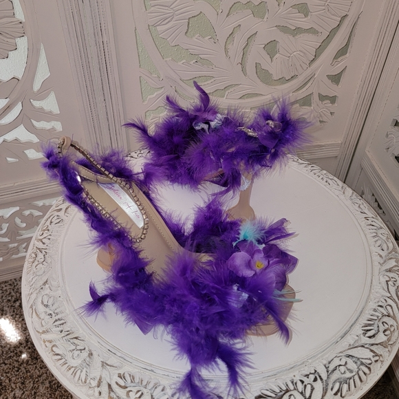Sample Pair Only "VIOLET RAE" Feather Ankle Strap Heels - Picture 10 of 10